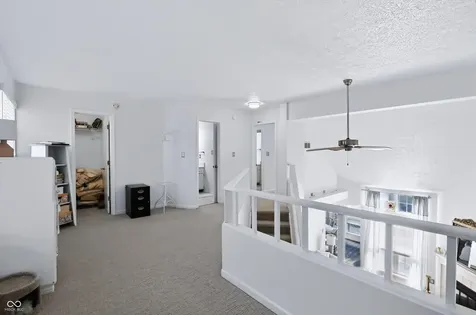 7725 Harbour Isle Indianapolis IN 46240