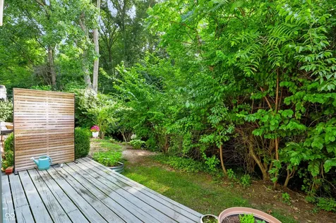 7725 Harbour Isle Indianapolis IN 46240