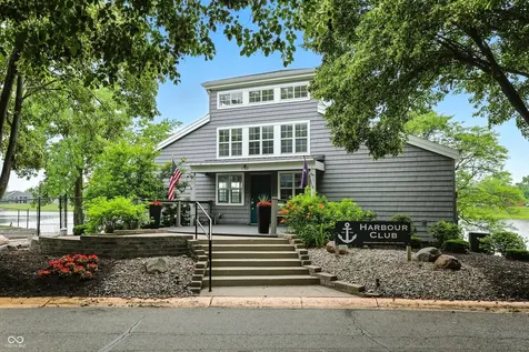 7725 Harbour Isle Indianapolis IN 46240