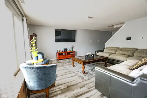 11505 Presidio Drive Indianapolis IN 46235