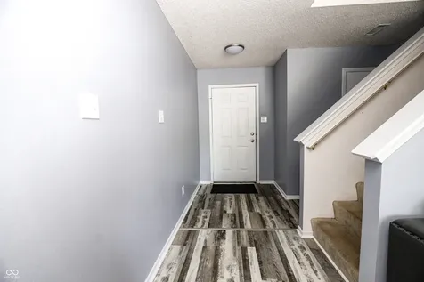 11505 Presidio Drive Indianapolis IN 46235