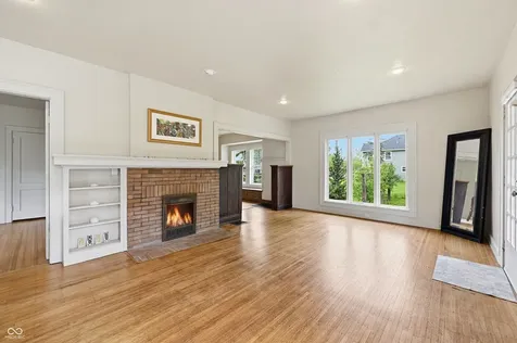 2820 Ruckle Street Indianapolis IN 46205