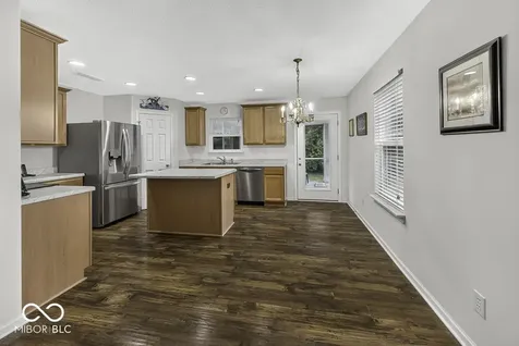 11724 Whisperwood Way Fishers IN 46037