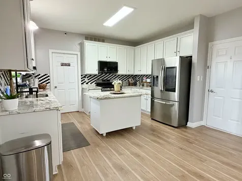 298 Pennswood Road Greenwood IN 46142