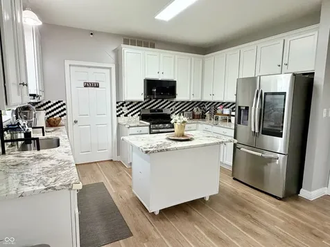298 Pennswood Road Greenwood IN 46142