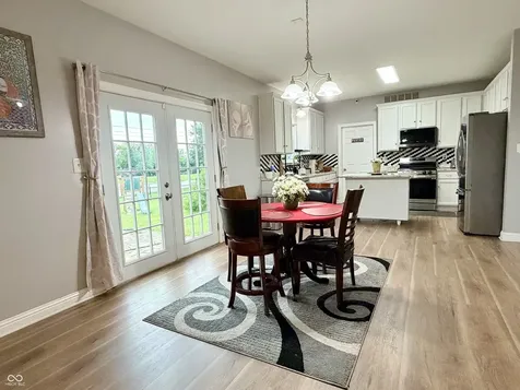 298 Pennswood Road Greenwood IN 46142