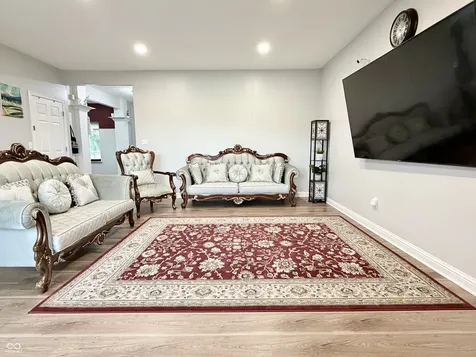 298 Pennswood Road Greenwood IN 46142