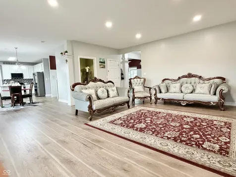 298 Pennswood Road Greenwood IN 46142