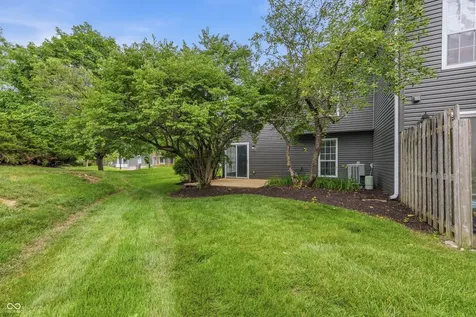 9580 Bay Vista E Drive E Indianapolis IN 46250