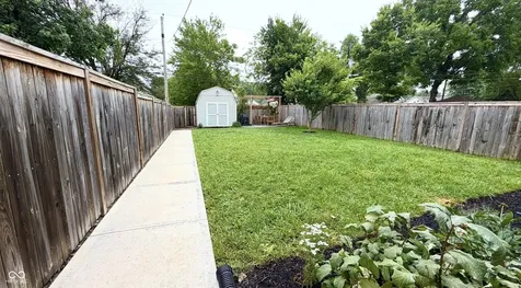 927 N Parker Avenue Indianapolis IN 46201