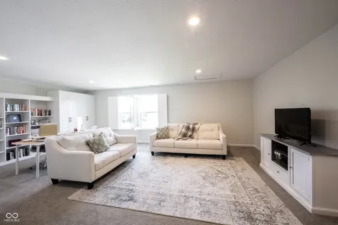 16816 Oxbow Drive Westfield IN 46074