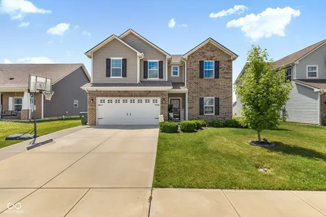 468 Tracewood Bend Greenfield IN 46140