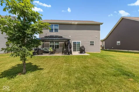 468 Tracewood Bend Greenfield IN 46140