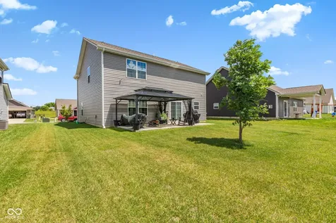 468 Tracewood Bend Greenfield IN 46140
