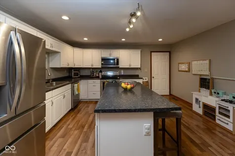 10456 Margene Drive Brownsburg IN 46112