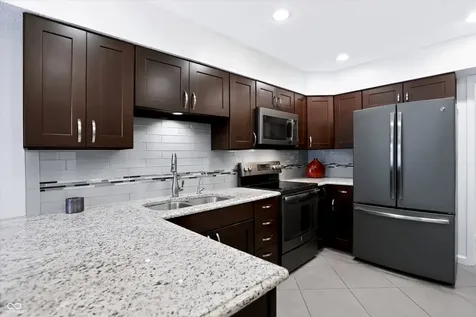 748 Cottage Lane Greenwood IN 46143