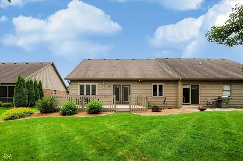 748 Cottage Lane Greenwood IN 46143