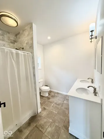 263 S River Road Covington IN 47932