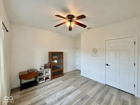 263 S River Road Covington IN 47932