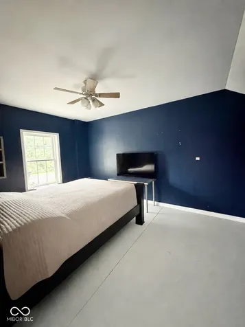 263 S River Road Covington IN 47932