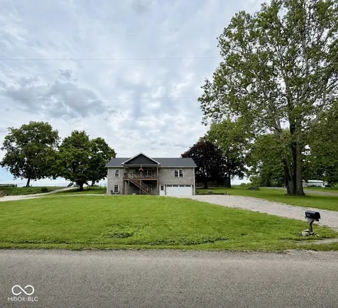 263 S River Road Covington IN 47932