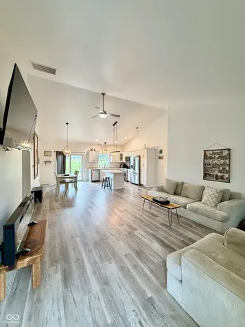263 S River Road Covington IN 47932