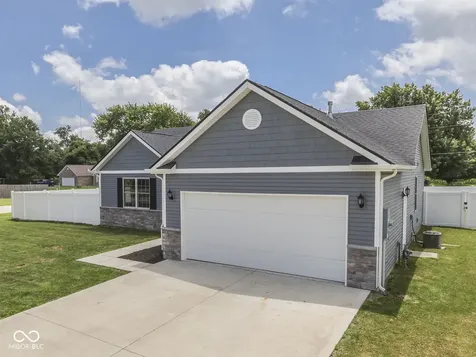 7 Watson Court Trafalgar IN 46181