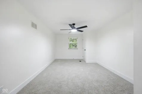 8006 Vineyard Drive Indianapolis IN 46260