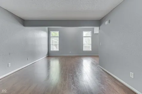 7322 Kimble Drive Indianapolis IN 46217