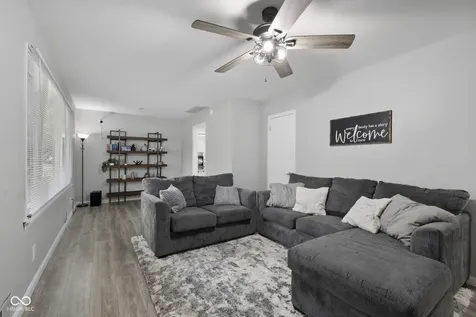 923 N Boehning Street Indianapolis IN 46219