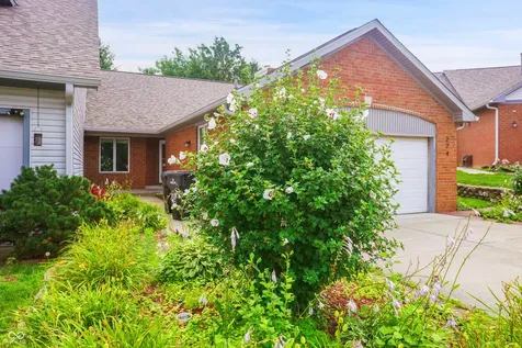 274 Golf Court Greenwood IN 46143