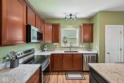 3382 Firethorn Drive Whitestown IN 46075