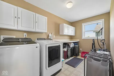 3382 Firethorn Drive Whitestown IN 46075