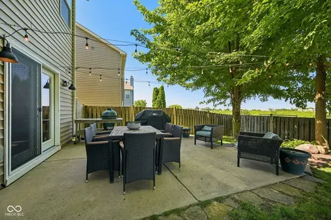3382 Firethorn Drive Whitestown IN 46075
