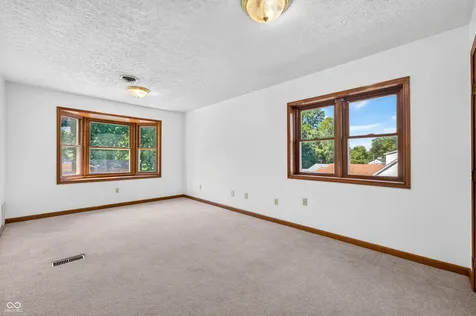 615 W 7th Street Seymour IN 47274