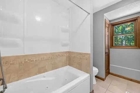 615 W 7th Street Seymour IN 47274