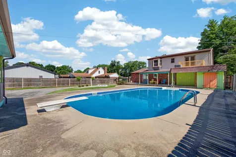615 W 7th Street Seymour IN 47274