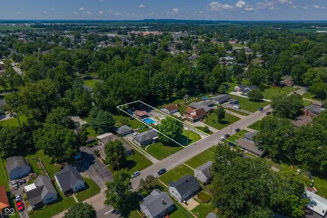615 W 7th Street Seymour IN 47274