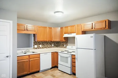 5828 Victory Avenue Indianapolis IN 46203
