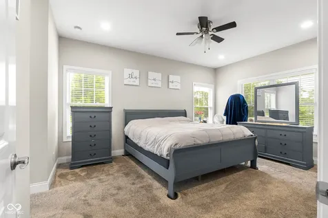 5775 Victory Drive Columbus IN 47203