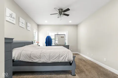 5775 Victory Drive Columbus IN 47203
