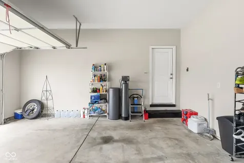 5775 Victory Drive Columbus IN 47203