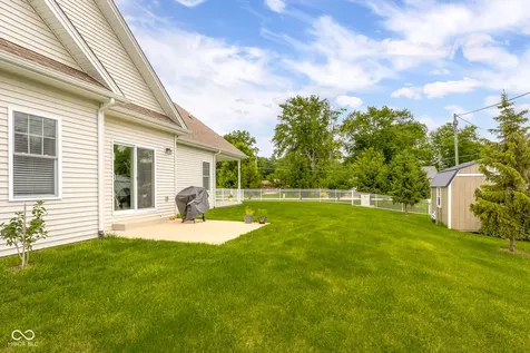 5775 Victory Drive Columbus IN 47203