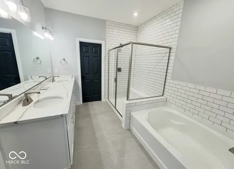 52 Henbury Court Westfield IN 46074