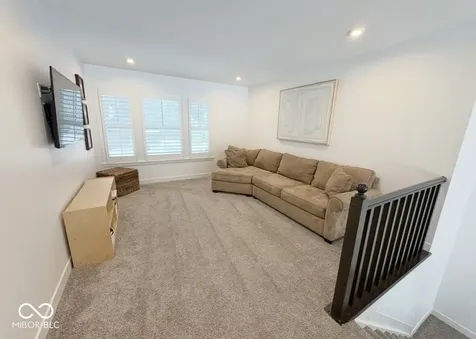 52 Henbury Court Westfield IN 46074