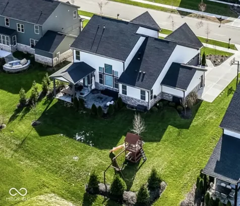 52 Henbury Court Westfield IN 46074