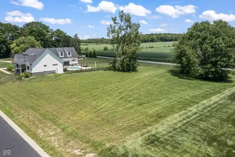 7179 N Lakeshore Drive Greenfield IN 46140