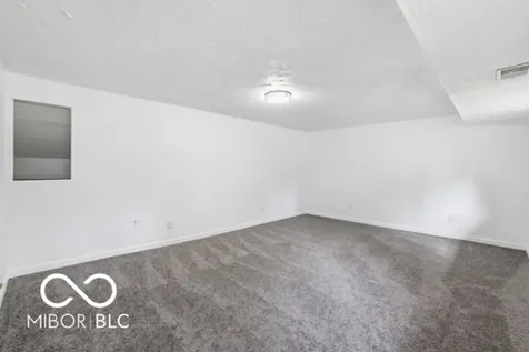 5336 Concho Drive Indianapolis IN 46237