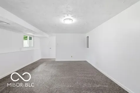 5336 Concho Drive Indianapolis IN 46237