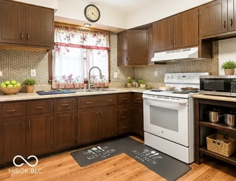 7318 E 34th Place Indianapolis IN 46226